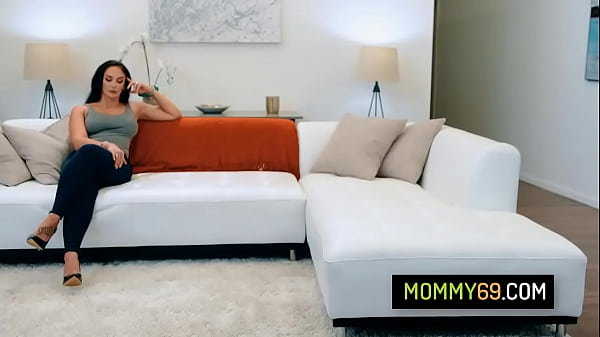 Hot milf stepmom and blonde teen stepdaughter team up to cure her stepson sex addiction – Chloe Cherry, Sheena Ryder